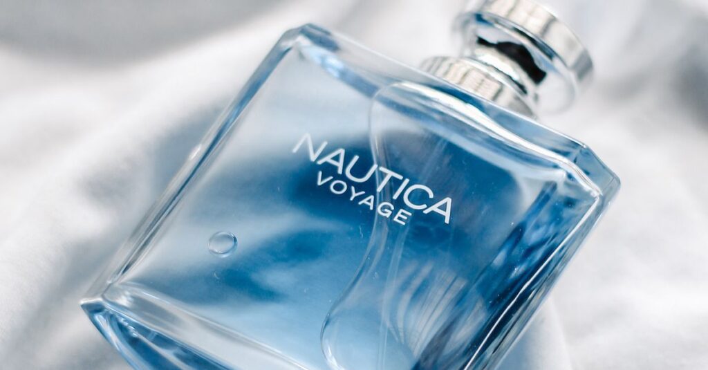 Nautica Voyage es el tercer perfume de hombre más vendido en Amazon
